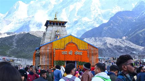 Photos Kedarnath Temple Opens For Devotees Cm Dhami Offers Prayers