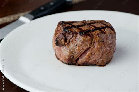 Fotka „steak And Potatoes Grade A Grass Fed Angus Beef Steaks Tenderloin Filet Mignon New