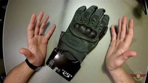 Oakley Pilot Gloves