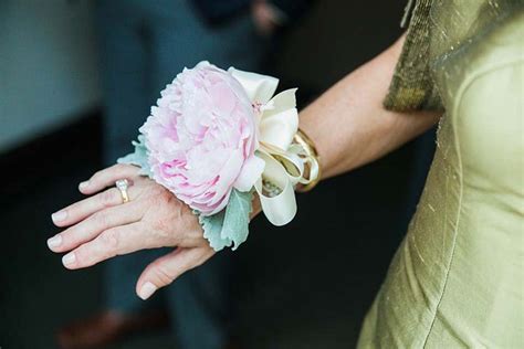 32 Wrist Corsages Perfect For Any Wedding Gorgeous Wedding Bouquet