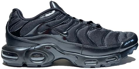 Купить кроссовки Nike Air Max Tn Plus Ultra All Black со скидкой до 60%