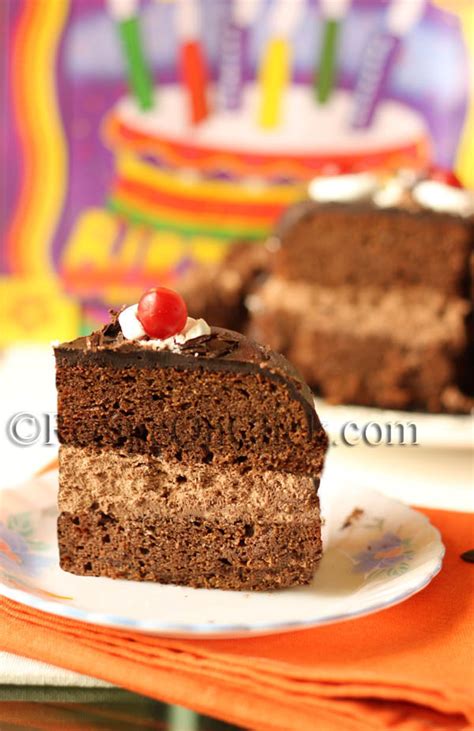 Eggless Chocolate Mousse Cake