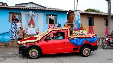 Alfredo Vasconcelos Celebra Sua Padroeira Arquidiocese De Mariana Mg