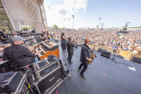 A First Timer S Guide To New Orleans Jazz Heritage Festival