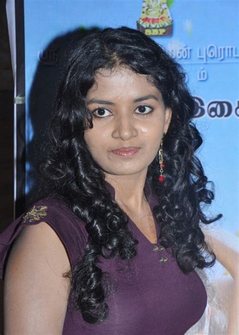 Tamil Actress Shalini Heera Hot Pics 123cinegallery