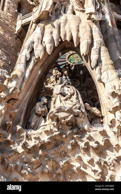 Sagrada Familia Nativity Facade Photos At Donna Champion Blog