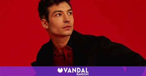 Ezra Miller Actor De The Flash Arrestado En Haw I Vandal Random