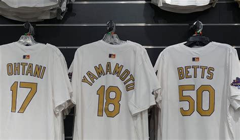 Shohei Ohtani Leads Six Dodgers In Mlbs Most Popular Jersey Sales
