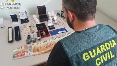 Sucesos Desarticulada una organización criminal vinculada con la mafia