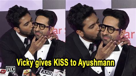 Vicky Gives KISS On Ayushmanns Cheeks BROMANCE YouTube