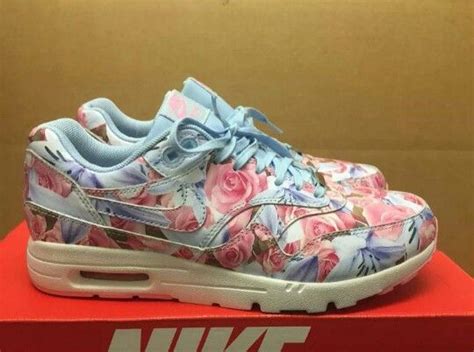 Bluepink Vintage Floral Nike Sneakers Floral Nikes Sneakers Nike Nike