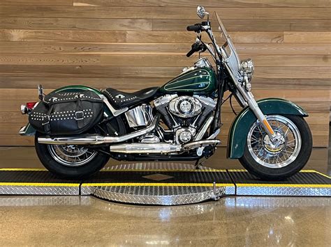 Pre Owned Harley Davidson Heritage Softail Classic In Salem