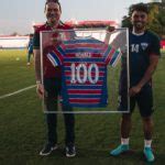 Fortaleza Homenageia Ronald Pelos 100 Jogos No Clube Em Cima Do Lance