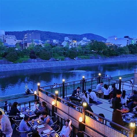 これぞ日本の風物詩！京都の夏は川床を楽しもう Retrip リトリップ 美しい風景 京都 景色 日本・京都