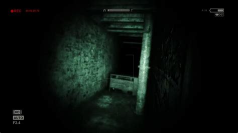 OUTLAST [INSANE RUN] - YouTube