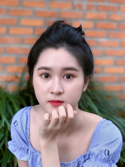 Hot girl chiếm spotlight MXH nhờ đẹp như diễn viên Hoa ngữ Báo Tri thức và Cuộc sống TIN TỨC