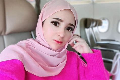 Foto Profil Dan Biodata Herlin Kenza Selebgram Yang Mirip Barbie My