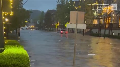 Driver Unexpectedly Conquers High Floodwaters - Videos from The Weather ...