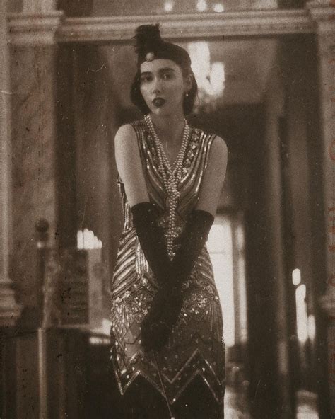 1920s Flapper Girl The Great Gatsby Aesthetic Em 2022