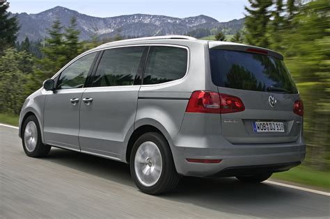 2011 VW Sharan, World's Most Fuel Efficient MPV [Pics Aplenty ...
