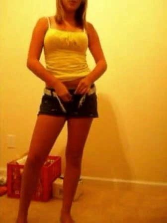 Vid Os Porno Gratuites Strip Tease Blonde Xhamster