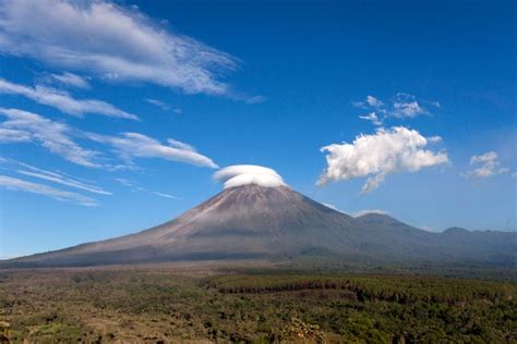 Populer Travel Erupsi Gunung Semeru Alun Alun Bandungan Portal