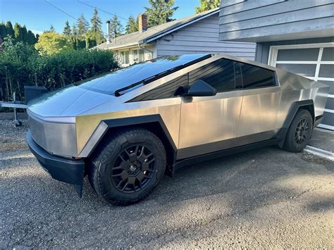 cyber truck windshield wipers