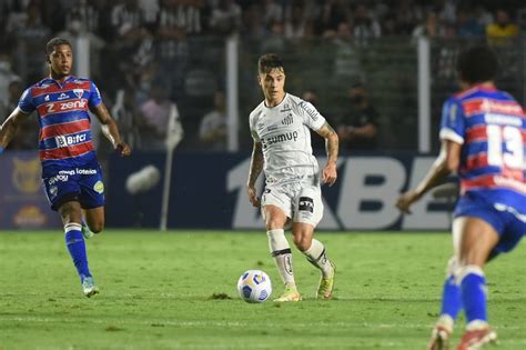 Santos Vence O Fortaleza Show De Marcos Leonardo E Fica Perto Da