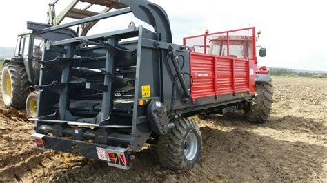 Agrícola Suárez Entrega Remolque Esparcidor Tractorpasión