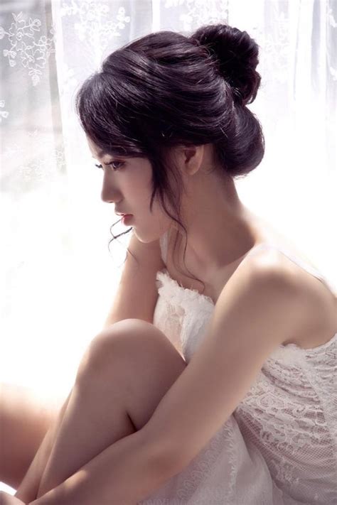 Cứ đăng ảnh là gây sốt hot girl áo dài sở hữu like khủng Người đẹp Việt Giải Trí
