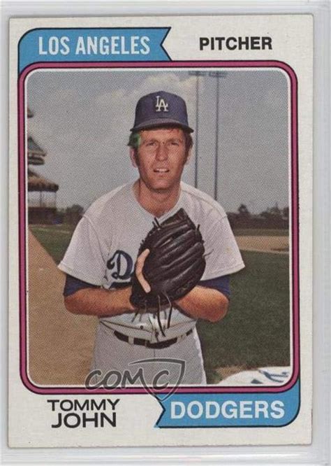 Tommy John Baseball Card 1974 Topps Base 451