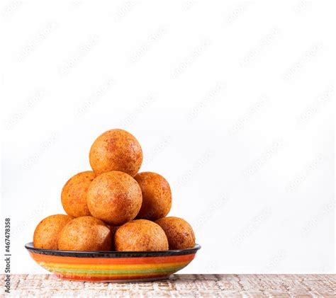 Buñuelos, Colombian christmas cuisine - Deep fried cheese bread. Stock ...