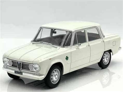 Norev 187970 Alfa Romeo Giulia Ti Super 1963 Weiss 118 Modellauto Eur