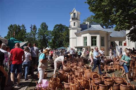 Urz D Gminy Wierzbinek Artyku Og Lnopolskie Targi Wierzby I Wikliny