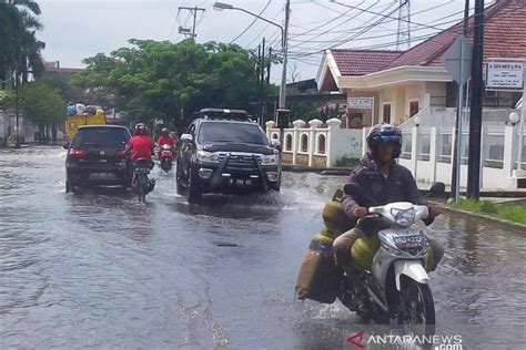 Walhi Minta Pemkot Palembang Serius Antisipasi Banjir ANTARA News