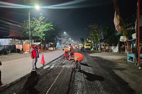 Kerap Dikeluhkan Warga Pemko Medan Perbaiki Ruas Jalan Provinsi