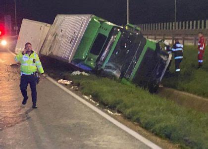 Accident Pe Autostrada A Ntre Arad I Timi Oara Newsar Ro