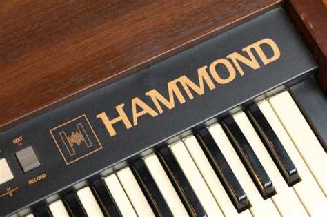 2010 Hammond Xk 2 61 Key Portable Organ With Drawbars Wood Finish