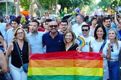 La Manifestaci N Del Orgullo Toma Las Calles De Madrid El Correo