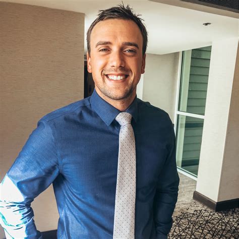 Brandon Bolivar Recon And Trauma Sales Rep Smith And Nephew Linkedin