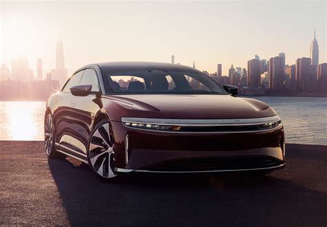 lucids market   higher  ford