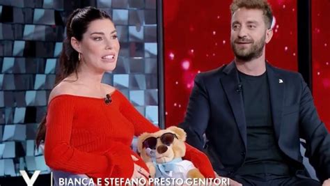 Bianca Atzei Rivela Il Nome Di Suo Figlio Pieraccioni La Prende In Giro