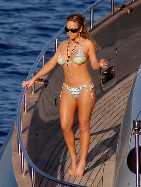 HQ Celebrity Mariah Carey Bikini 6