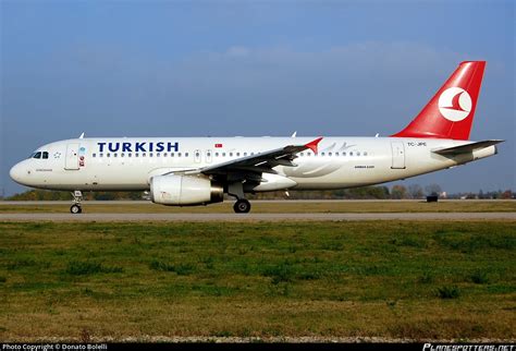 TC JPE Turkish Airlines Airbus A320 232 Photo By Donato Bolelli ID