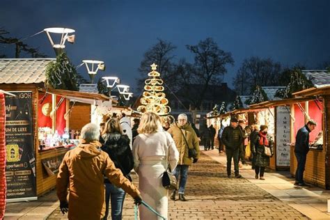 Cinq bonnes raisons d aller aux marchés de Noël Bourges 18000