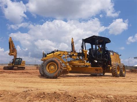 Trakindo Luncurkan Motor Grader Terbaru CatÂ 120