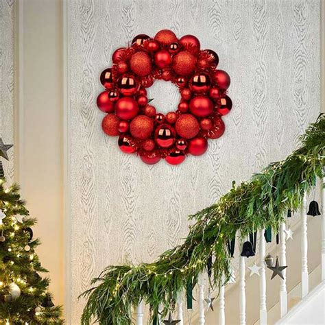 Christmas Ball Wreath - Drew & Jonathan