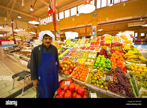 Kuwait Kuwait City Old Souq Market Stock Photo Alamy