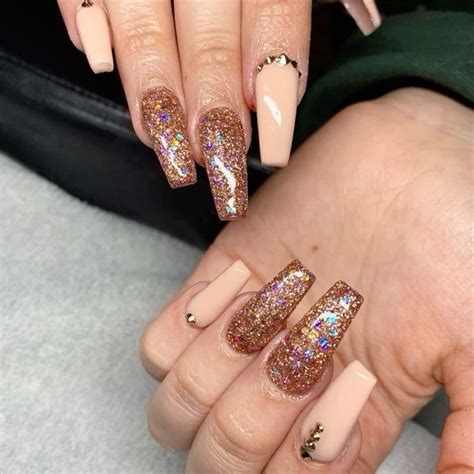 Brown Glitter And Nude Nail Set Fabulous Nails Nails Nail Designs