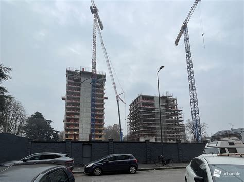 Milano Rottole Cantiere Park Towers Dicembre Si Alza La Gru